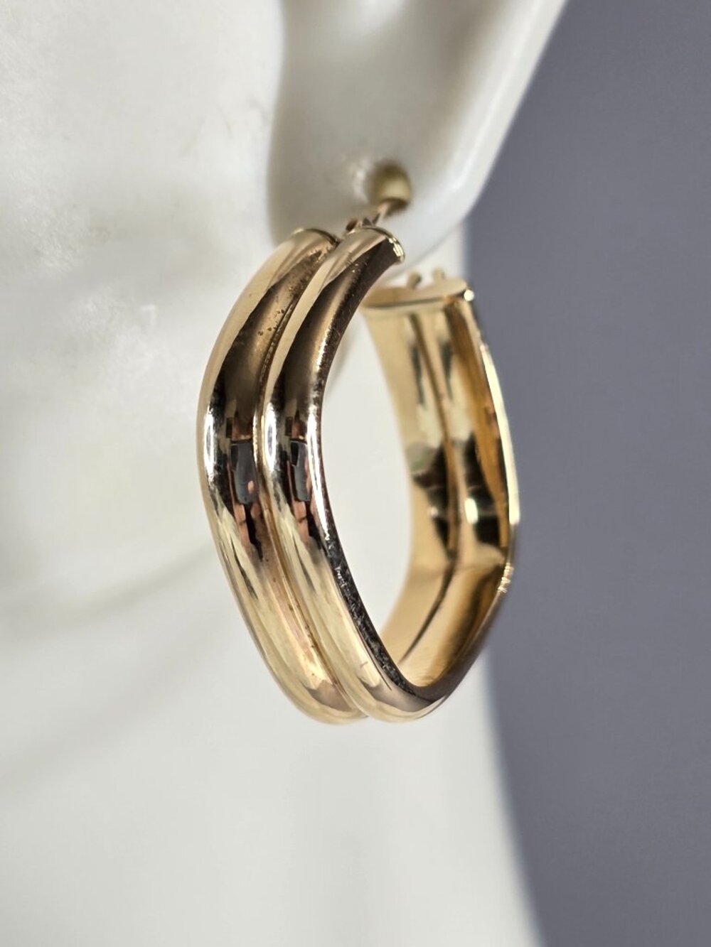 Pr of Womens Vintage Estate 14K Yellow Gold Modernist Hoop Earrings 2.4g E3177